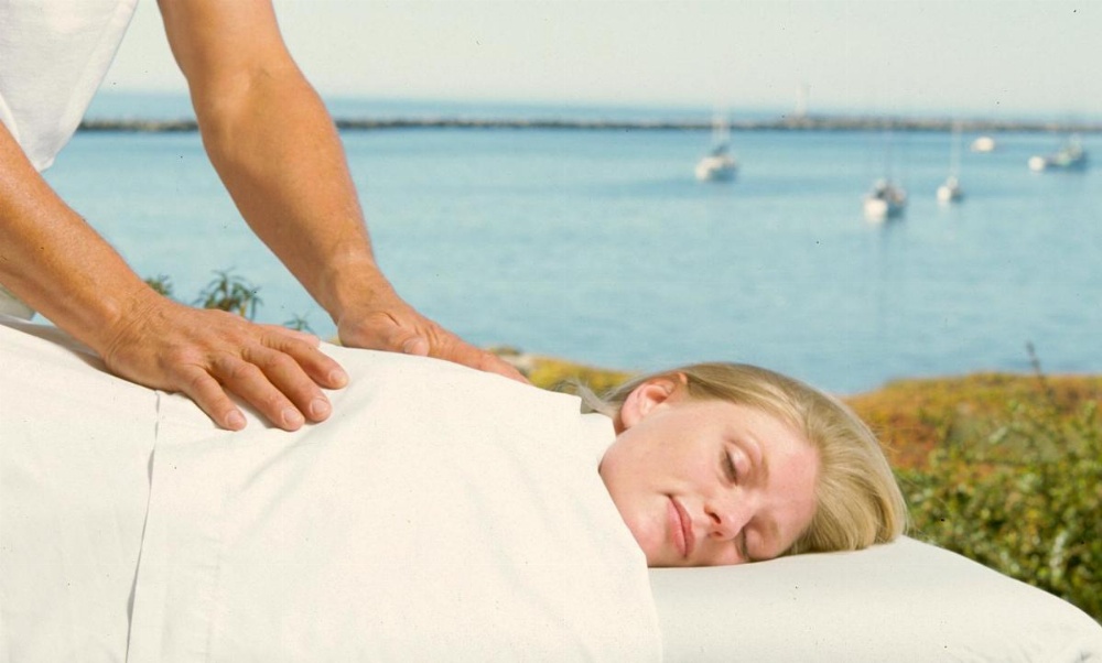 Beach House Half Moon Bay Main image